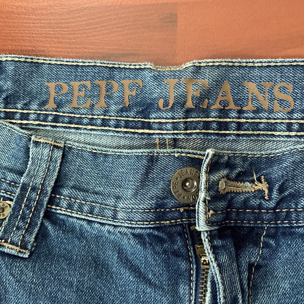 Pepe Premium Jeans-Mens- Size 36-32 Gently Worn